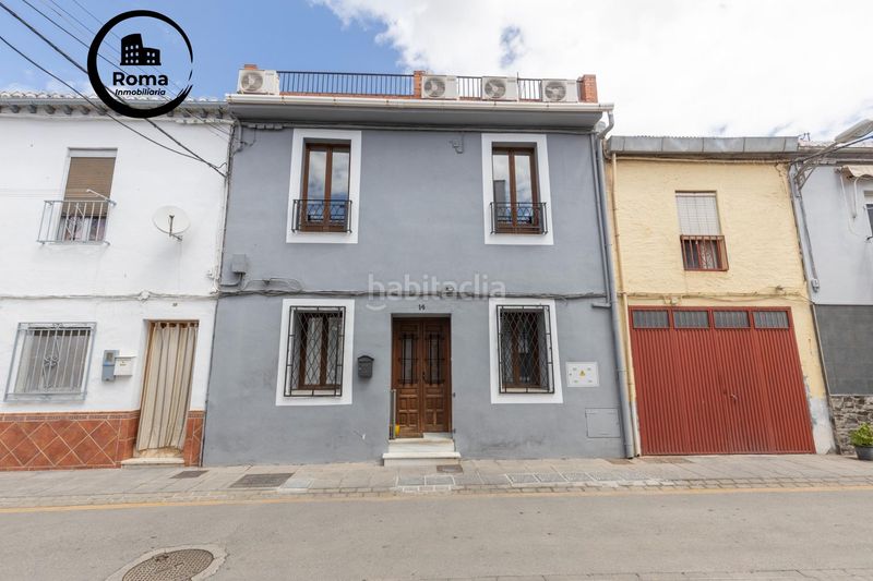 Foto a63785bc-ab6d-4abc-83fa-6d9d49a86dc4. Casa adossada amb calefacció a Santa Fe
