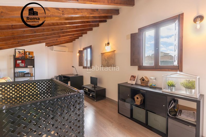 Foto e86a40e6-a816-4bea-b921-97077030c3b5. Casa adossada amb calefacció a Santa Fe