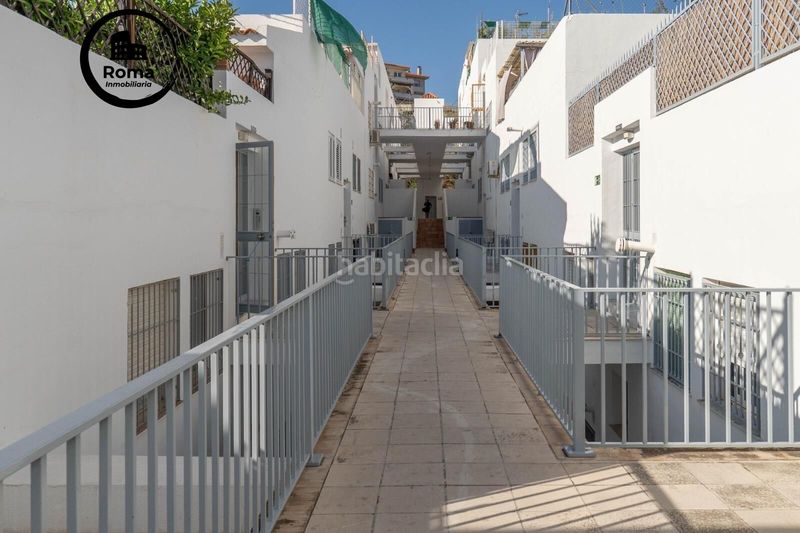 Foto 16a3eeaa-cbc5-4996-bbd6-00f3ddbd9ebd. Aparcament cotxe a Cenes de la Vega