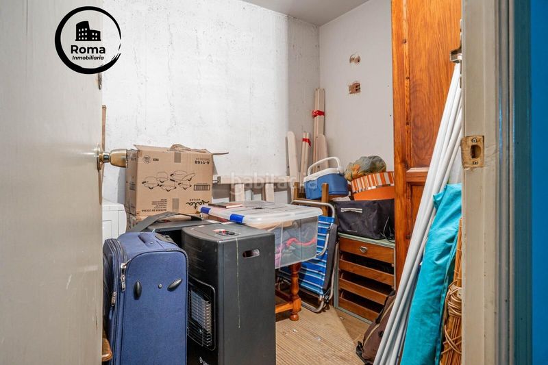 Foto 47c9d03c-7864-449f-8aff-86e62a54ae4c. Aparcament cotxe a Cenes de la Vega