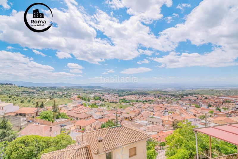 Foto 6925b46f-5b31-4daf-b247-f27778ced476. Casa aparellada a Alfacar