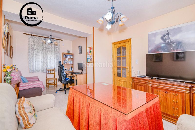 Foto b4fa94c0-23dd-4a64-a30f-631775e3a3c8. Casa aparellada a Alfacar