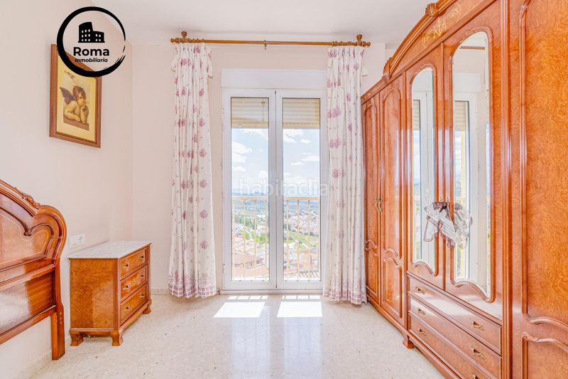 Foto c8af2e52-1990-4356-b34e-a63f502f8a46. Casa aparellada a Alfacar