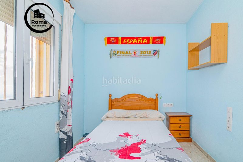 Foto edcbca3c-c6cf-4d85-a9fa-f05201d74818. Casa aparellada a Alfacar
