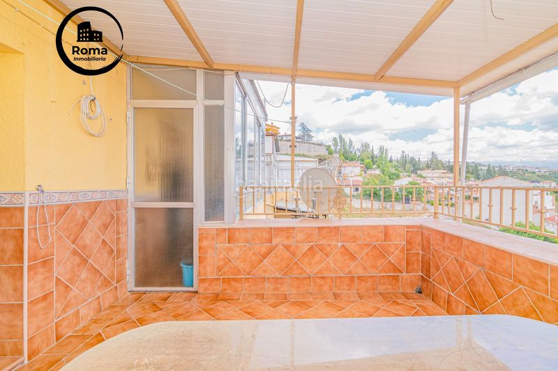 Foto f200dcf6-af90-4417-b2ae-0d7584f94ea2. Casa aparellada a Alfacar