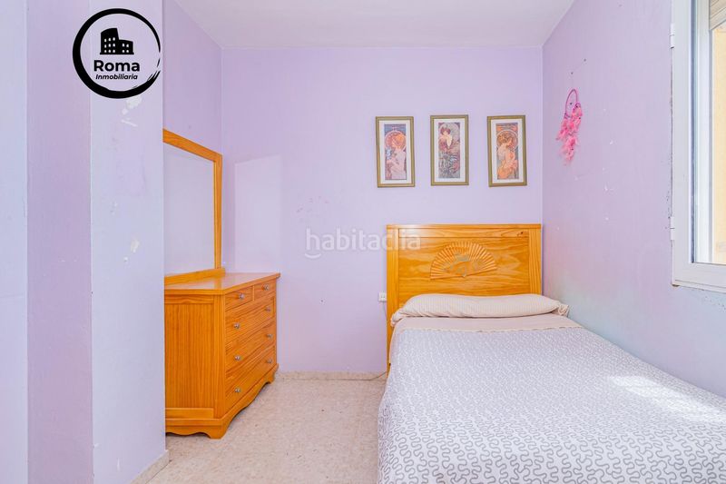 Foto fe44fe56-f02c-45cf-bae2-b723db74de8c. Casa aparellada a Alfacar