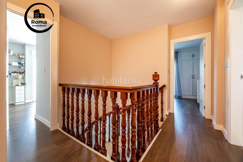 Foto a63148de-f3d7-45b0-a2fd-683451cabf9a. Casa aparellada amb calefacció aparcament piscina a Zubia (La)