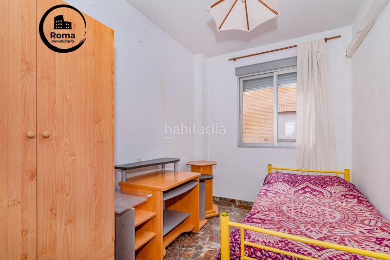 Foto 6a9c7b6b-1930-4c62-981a-725c8216167e. Dúplex amb calefacció aparcament a Joaquina Eguaras Granada