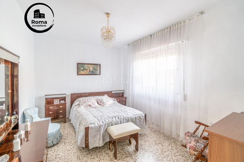 Foto 5ed806db-c690-4a9f-a3a4-93daa7fb375b. Casa adossada a Poniente Armilla