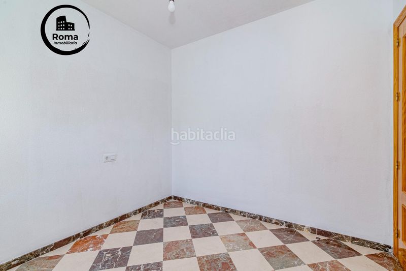 Foto 065d923a-d7a0-472a-885d-02a9aeecb7c5. Casa amb calefacció aparcament a Gójar