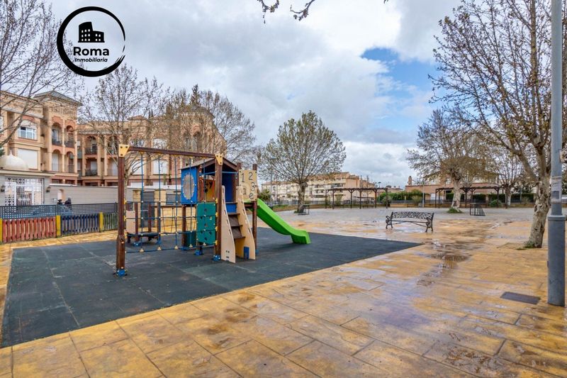 Foto 9da946c3-1049-4451-80be-35a6d5436c34. Pis amb calefacció aparcament piscina a Residencial Triana - Barrio Alto Gabias (Las)