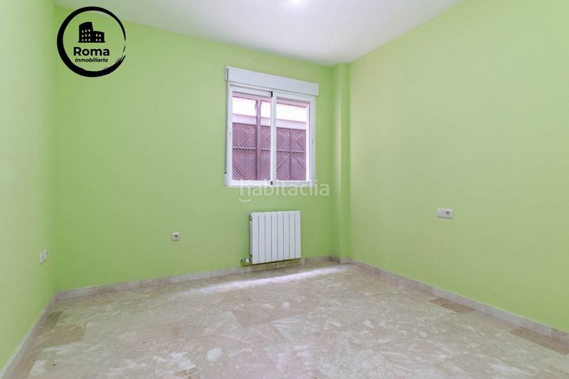 Foto a4c18558-7475-45e1-9830-e8f8aec246b1. Pis amb calefacció aparcament piscina a Residencial Triana - Barrio Alto Gabias (Las)