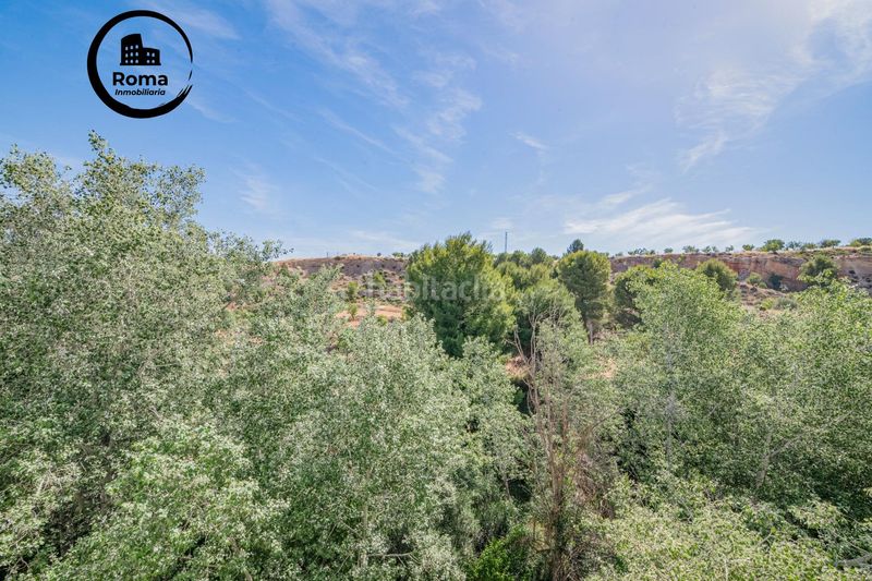 Foto 505563a5-71f5-4b4d-91c2-251f93fd3fc3. Casa amb calefacció aparcament a Gójar