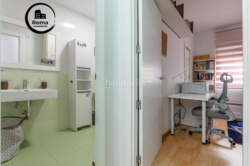 Foto f75ba265-1742-47cd-9175-f525f6143859. Casa amb calefacció aparcament a Gójar
