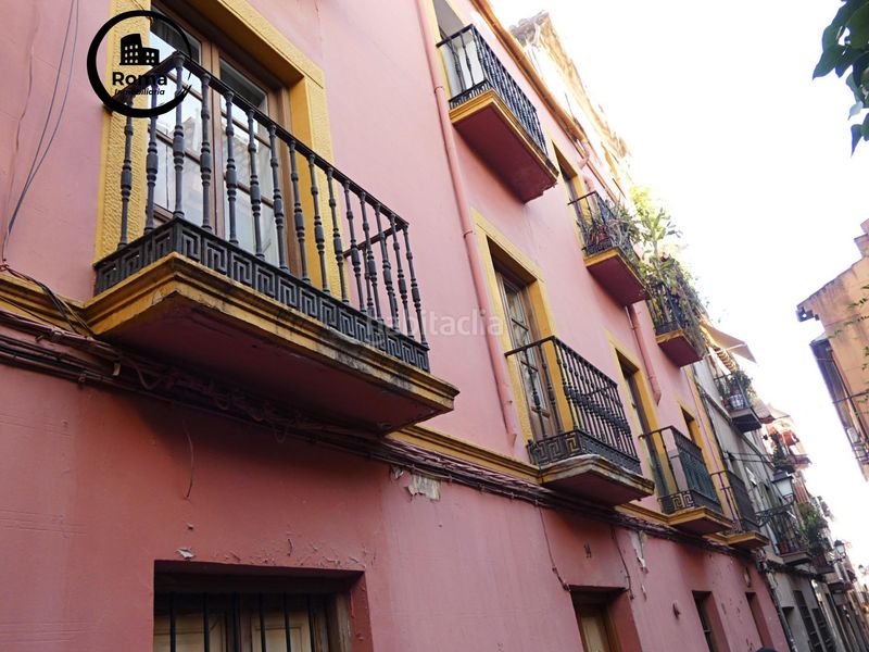 Foto 5bad62db-cc06-4a9a-b01f-e39191a01300. Edifici a San Matías - Realejo Granada