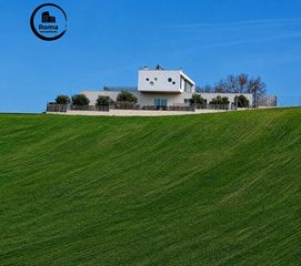 Chalet in Aljomahima - Ermita. Residencia o propiedad contemporánea con vistas panorámicas a gr