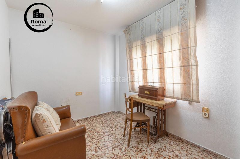 Foto 6b6c27c0-4888-4596-83ca-f5fa85e7f16a. Casa adossada amb calefacció aparcament a Maracena