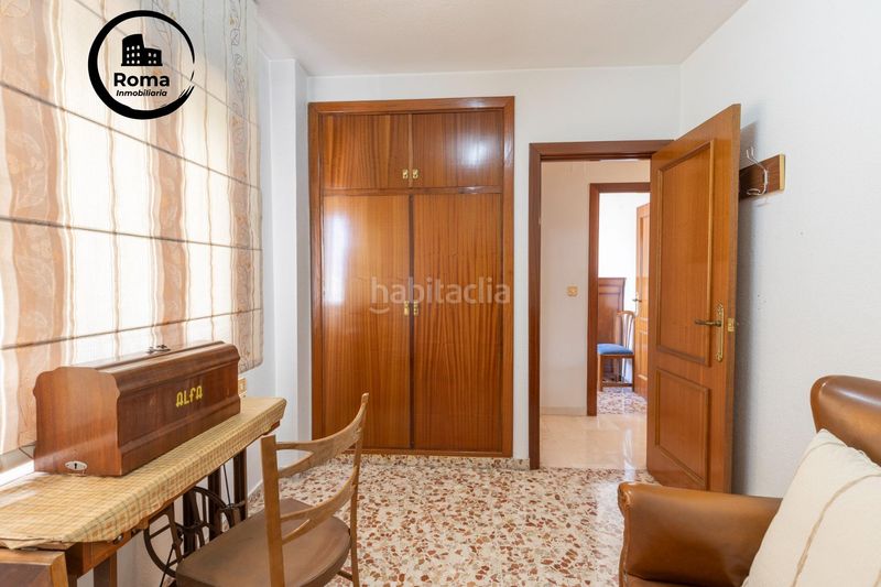 Foto 8909f95b-214f-4467-8da4-3c3f6cdf3f1d. Casa adossada amb calefacció aparcament a Maracena