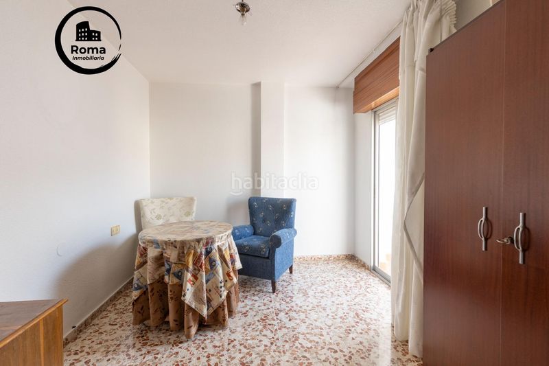 Foto ac6252db-00e0-4989-9472-e7c7db554b2c. Casa adossada amb calefacció aparcament a Maracena