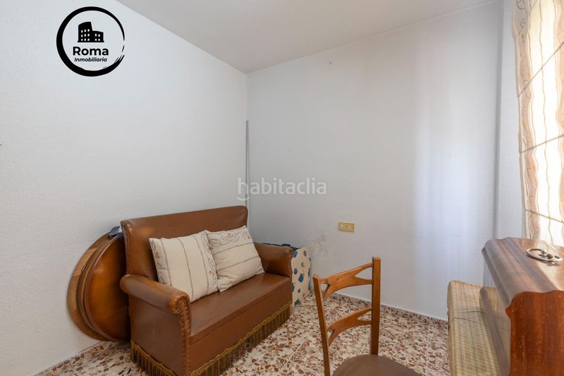 Foto c17a55c3-fcfb-4ff3-8498-d8334c270b0e. Casa adossada amb calefacció aparcament a Maracena