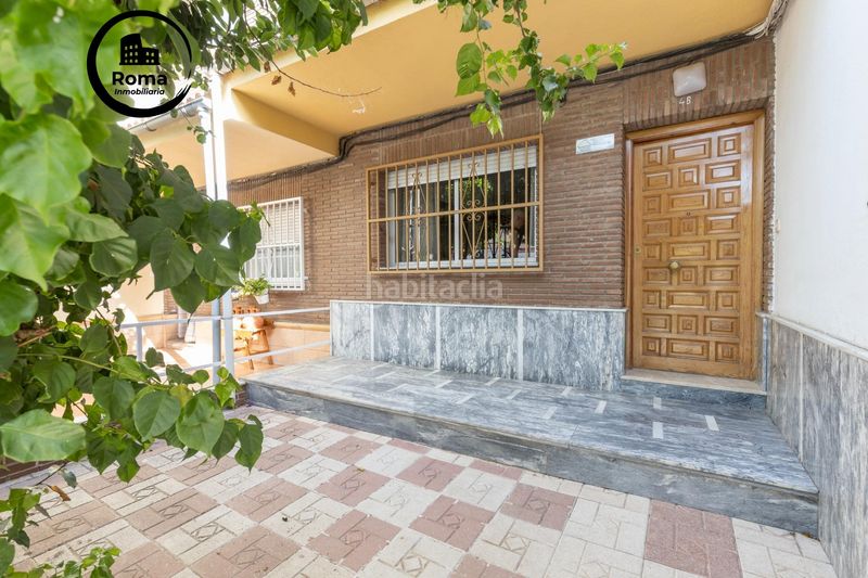 Foto d0655d58-7df8-4b3a-af2f-403a96de9170. Casa adossada amb calefacció aparcament a Maracena