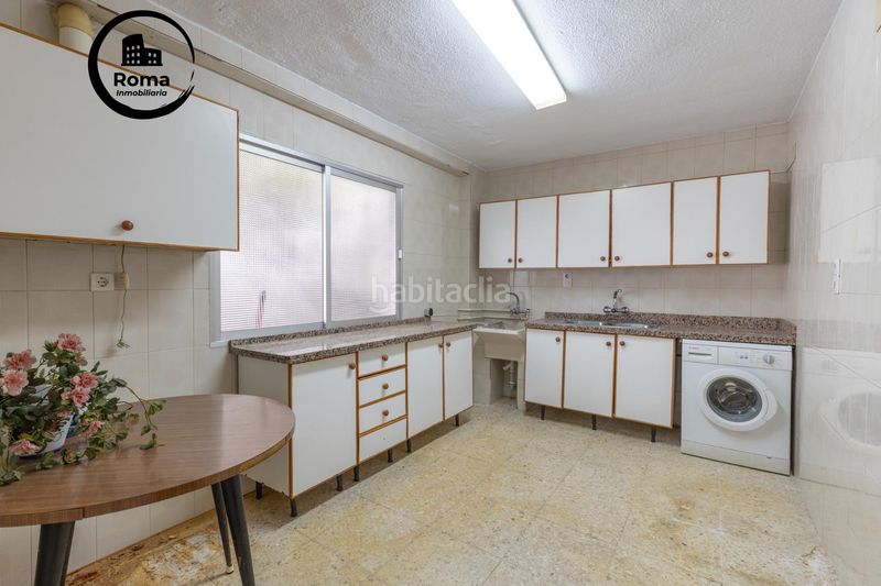 Foto da8b9071-459a-47cf-9dc7-c75de66490d0. Casa adossada amb calefacció aparcament a Maracena