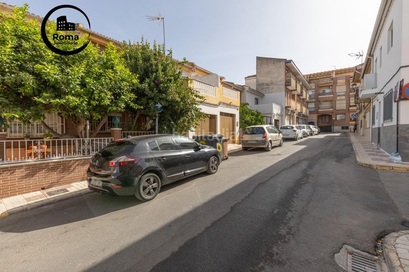 Foto e0b62094-98f0-4936-bbad-686f3a54f019. Casa adossada amb calefacció aparcament a Maracena