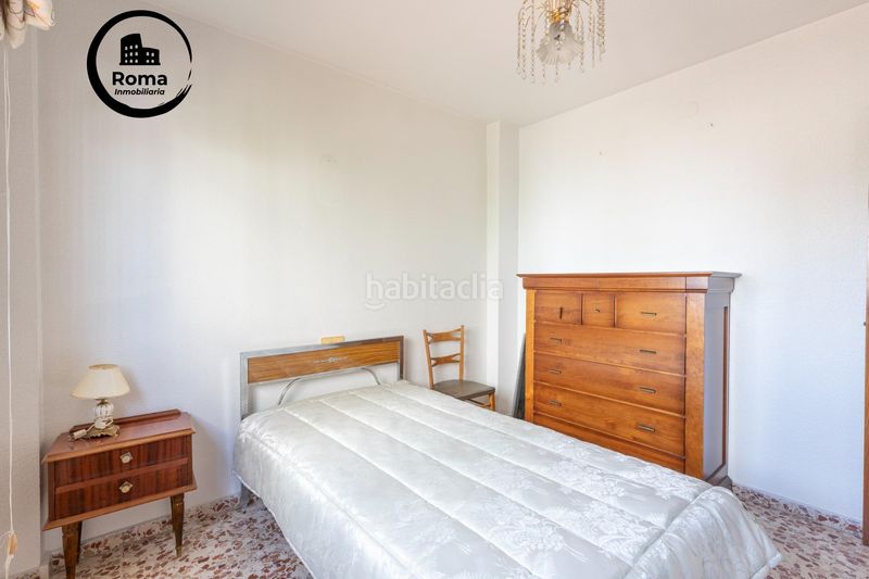 Foto f270b6e0-ed05-4e4a-b68d-e0a201a75d38. Casa adossada amb calefacció aparcament a Maracena