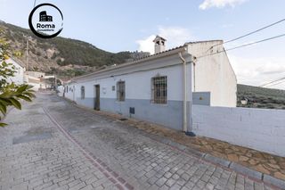 Planta baixa  Plaza yesares alto ag olivares. Se vende piso en primera planta en moclín  olivares, con opción