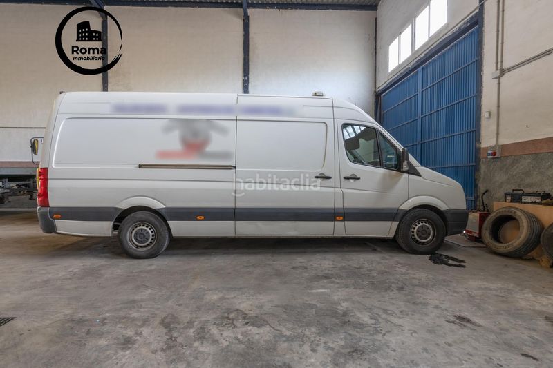 Foto 20aad9e4-b9b1-418d-aac9-845c52554ed9. Nau industrial a Loja