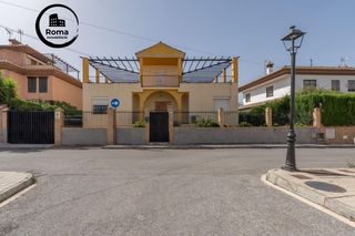 Casa a Cuba 8. Maravillosa chalet independiente en ogijares lomalinda