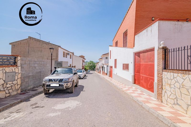 Foto 17f999d5-d6dd-4235-9cb1-66795f378a71. Chalet espectacular chalet en tocon, illora con piscina privada! en Íllora