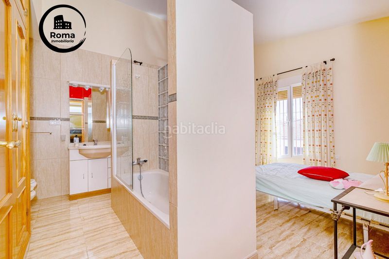 Foto f5a39671-d768-4f7e-a99e-a8017fb80e06. Chalet espectacular chalet en tocon, illora con piscina privada! en Íllora
