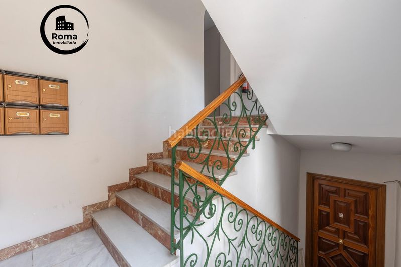Foto fd6e711c-b3c8-4cd1-ae8f-2ba7d85e6bd2. Local comercial a Maracena