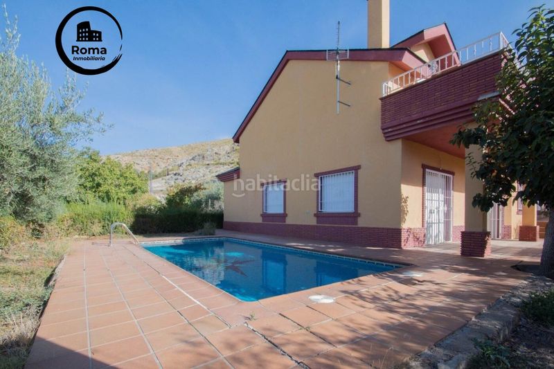 Foto 75dea8dc-9973-4488-9730-932020b10faf. Xalet amb aparcament piscina a Güéjar Sierra