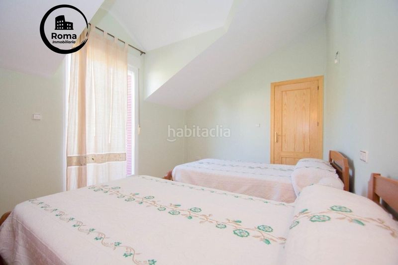 Foto c70de3ec-e479-4124-8291-6d928bf23a65. Xalet amb aparcament piscina a Güéjar Sierra