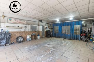 Business premise in Calle calle jerez 11