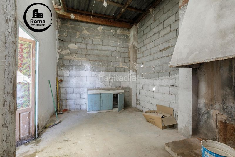 Foto acea9561-55e3-4b44-b704-0452b19c3309. Edificio in calle dolores 12 in Baza