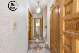Semi detached house in Maracena