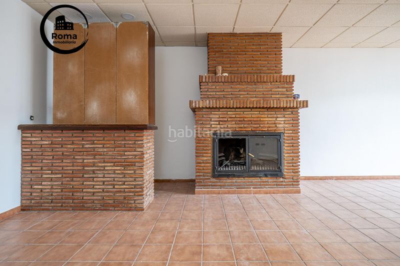 Foto 389b8ea7-9318-4fd7-b96b-497a08bf0177. Casa amb aparcament a Alfacar