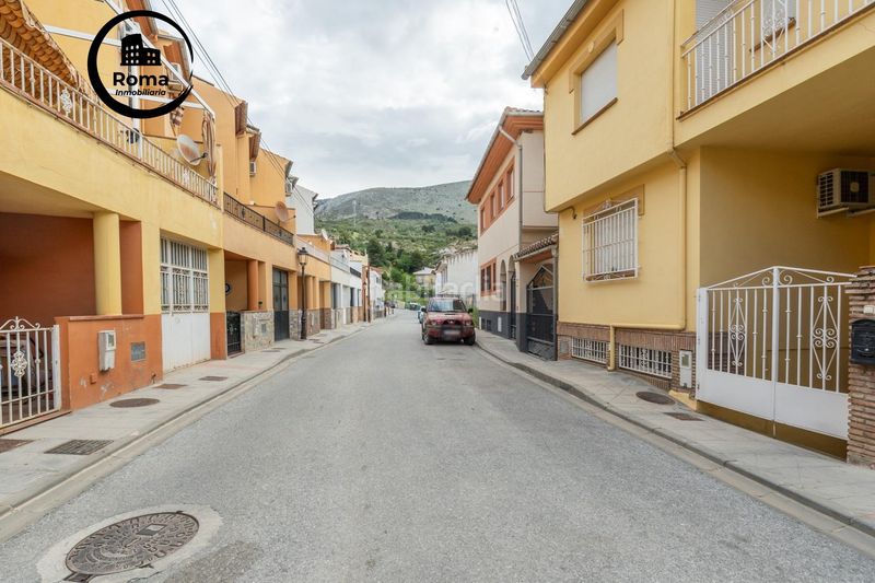 Foto b6305440-3b60-407f-a84e-189782c84f2f. Casa amb aparcament a Alfacar
