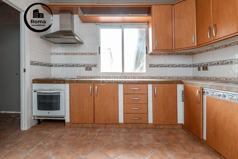 Foto fd2fdf6c-bf11-4e03-a4f3-d83c406ed5b8. Casa amb aparcament a Alfacar