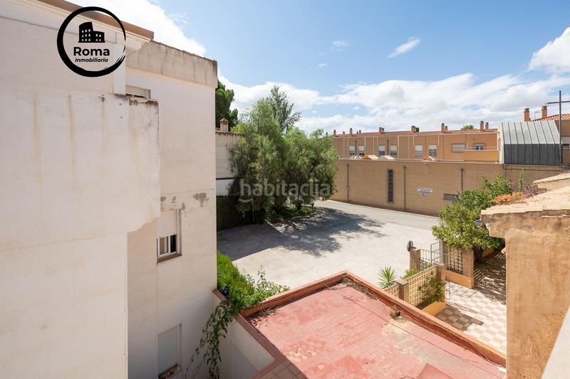 Foto 01470d91-b105-4a81-bdcb-8bb3c3504a0b. Edifici a La Zubia Ciudad Zubia (La)
