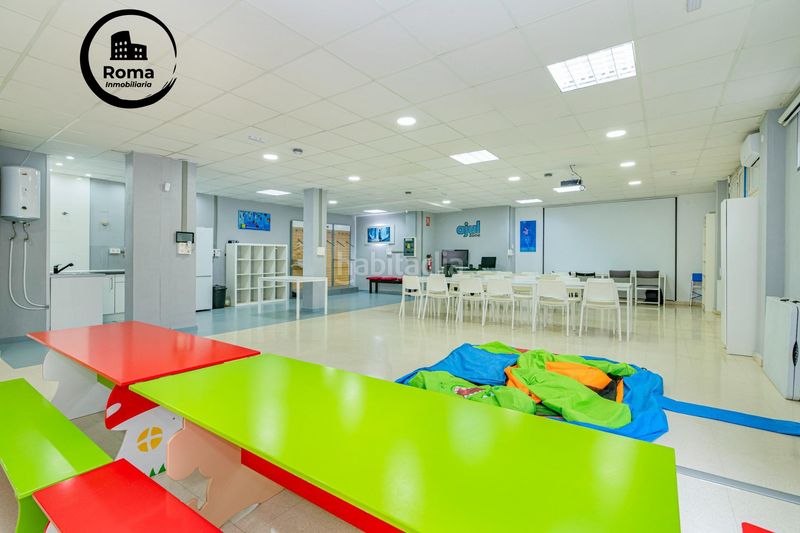 Foto e7b675f0-86a0-4cb5-8a0b-40dcba153c44. Local comercial a calle alhambra 2 a Santa Fe