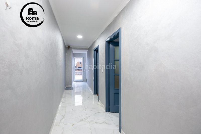 Foto bc4fbf7e-9c6a-40fd-969b-5e2a2c8e49eb. Casa adossada a Albolote