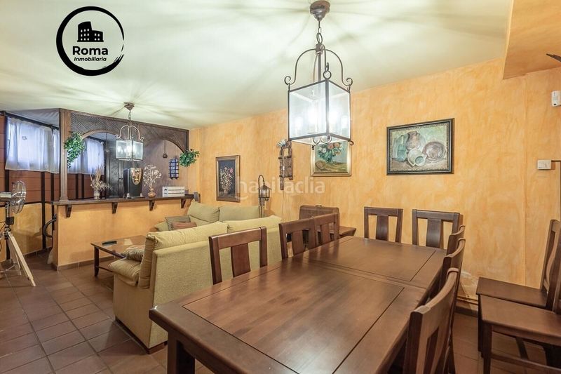 Foto dedf9585-ee3c-40a9-971a-c7138cc1f77e. Casa adossada amb calefacció aparcament a Ogíjares