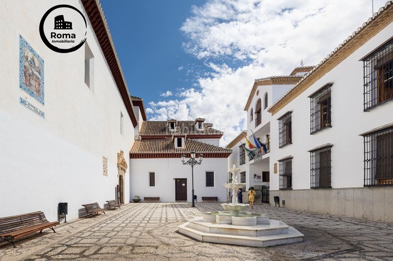 Foto ac9bcf14-a201-4c98-bb1e-b9c41395e01d. Edifici a La Zubia Ciudad Zubia (La)