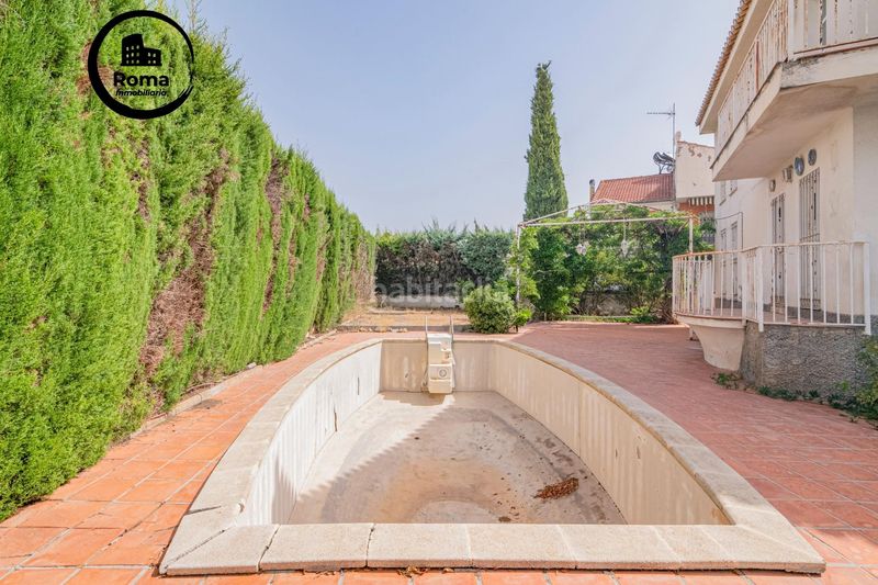 Foto 8f474bd2-0b85-4122-85a2-6d7fb9b86e35. Casa amb calefacció aparcament piscina a Huétor Vega