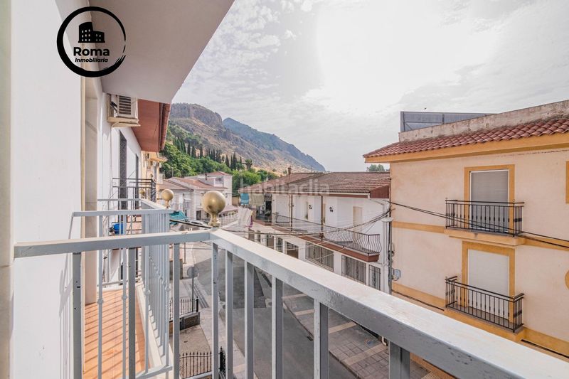 Foto f6eeb8ee-2945-4f30-ac5d-dcc1bd037669. Pis a Loja