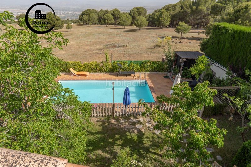 Foto 58497188-3cff-4af3-81ad-61df04d9dd30. Xalet amb xemeneia calefacció piscina a Cumbres Verdes Zubia (La)